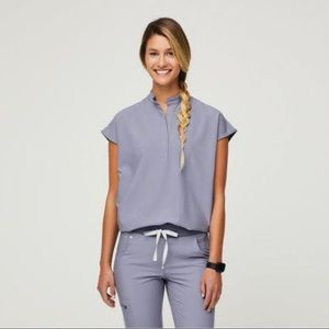 FIGS scrubs SET Rafaela oversized top Livingston pants vapor space blue